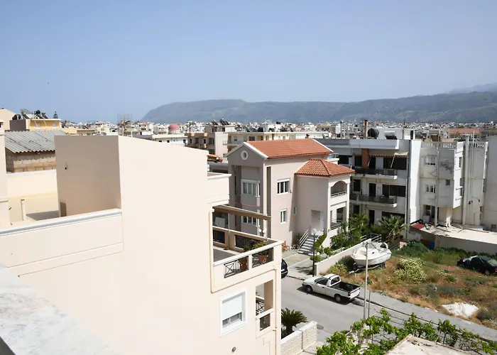 Klinakis Готель *