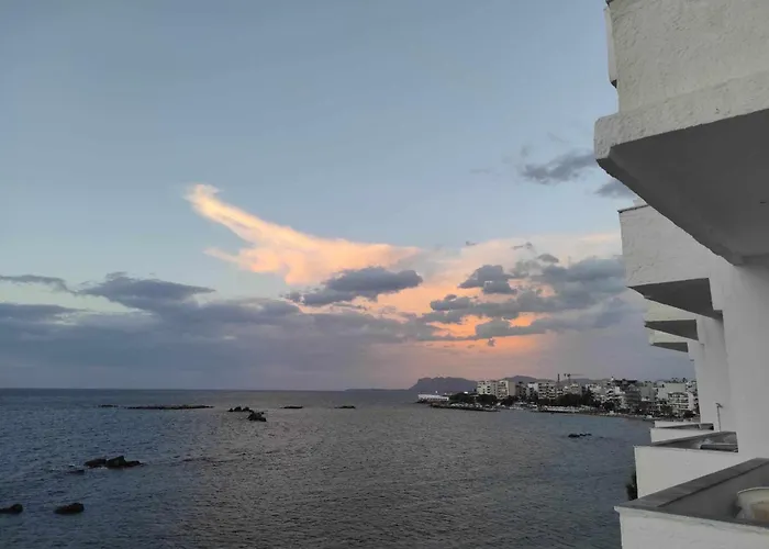 克里纳基斯海滩酒店