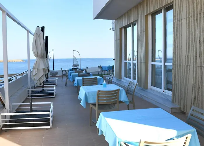 Готель Klinakis