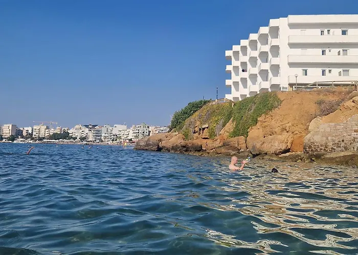 Klinakis Готель *